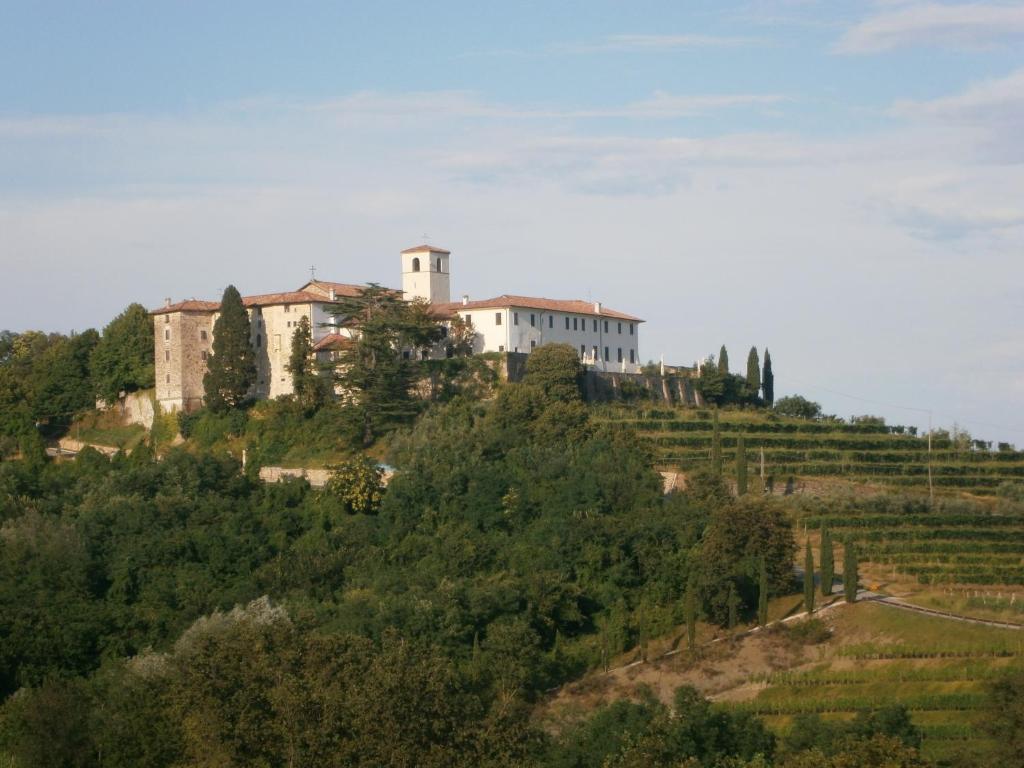 Le Badie Albergo Ristorante Rosazzo Esterno foto